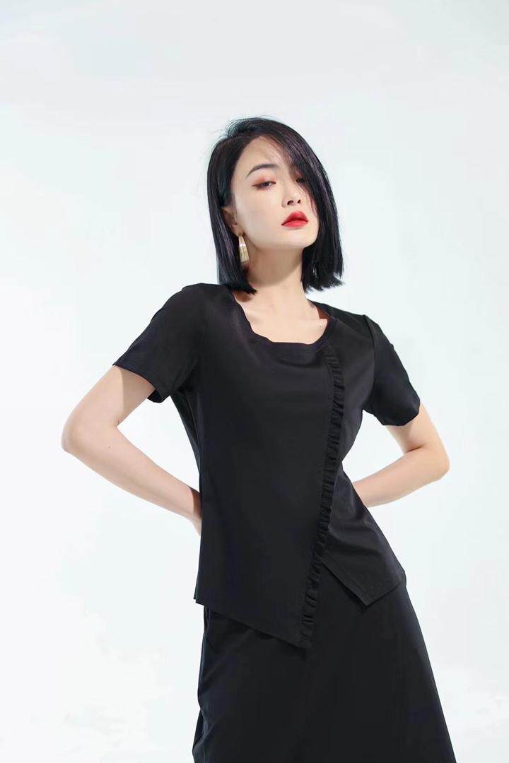 夏款主打色系黑白，百搭神T，其它，赛蝶衣社