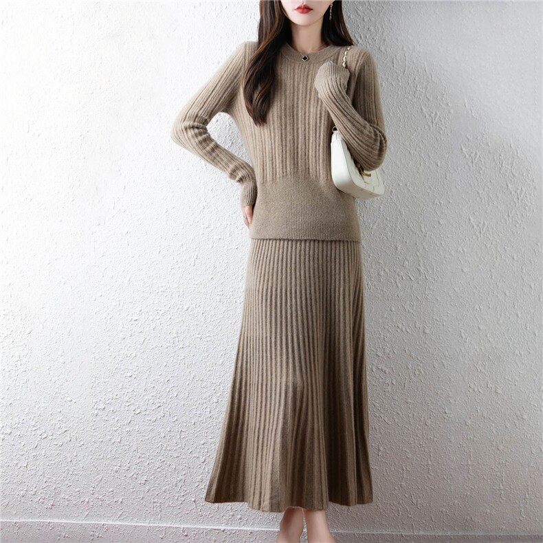 2025年秋季长袖两件套时尚百搭，女装套装/套裙，绒汀羊绒