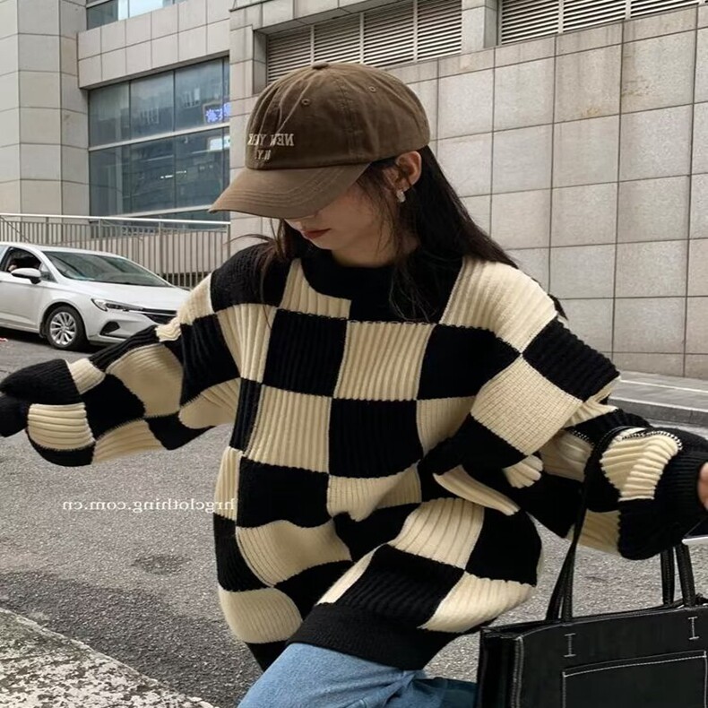 2025年新款设计感小众新年棋盘格毛衣女秋冬季上衣打底衫内搭,男装T恤,星座218-8