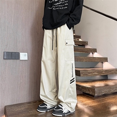 卡其色