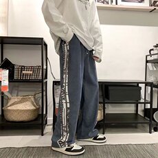 蓝色