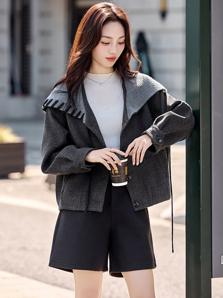 小香风毛呢呢外套女2025秋冬新款小个子短款气质显瘦好看上衣,女装短外套,香水丽阁
