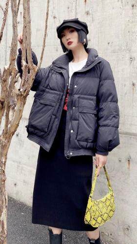 谦度羽绒服Ｄ２５７，女装羽绒服，谦度