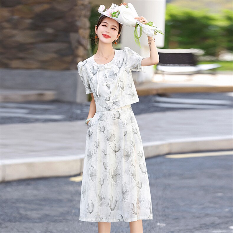 气质复古印花两件套连衣裙女2024夏季新款圆领盘扣上衣半身裙套装,女装套装/套裙,罗腾