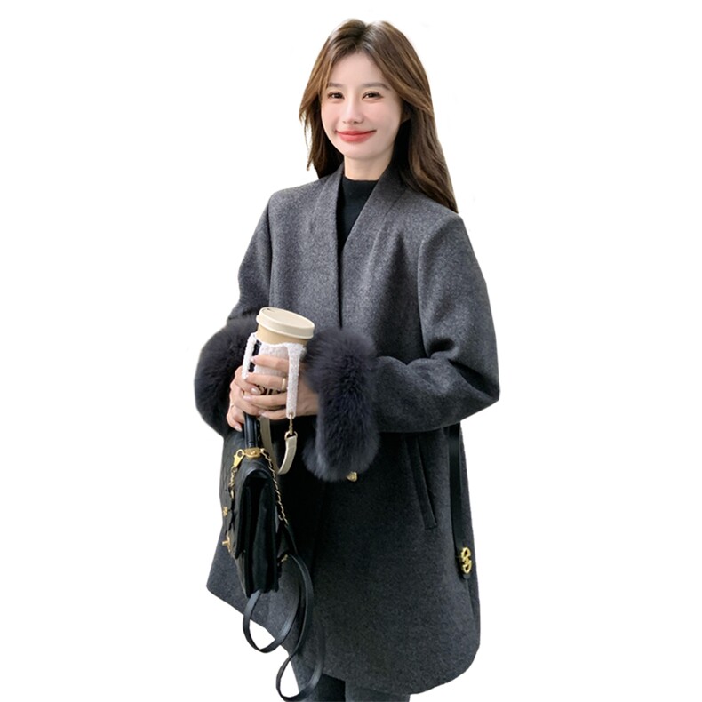 现货主推真狐狸毛呢子外套冬季白鸭绒羽绒服加厚外套P315K375,女装羽绒服,1C130