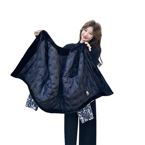 黑色设计感印花羽绒服女2025年冬季新款巨好看保暖加厚白鸭绒外套图片