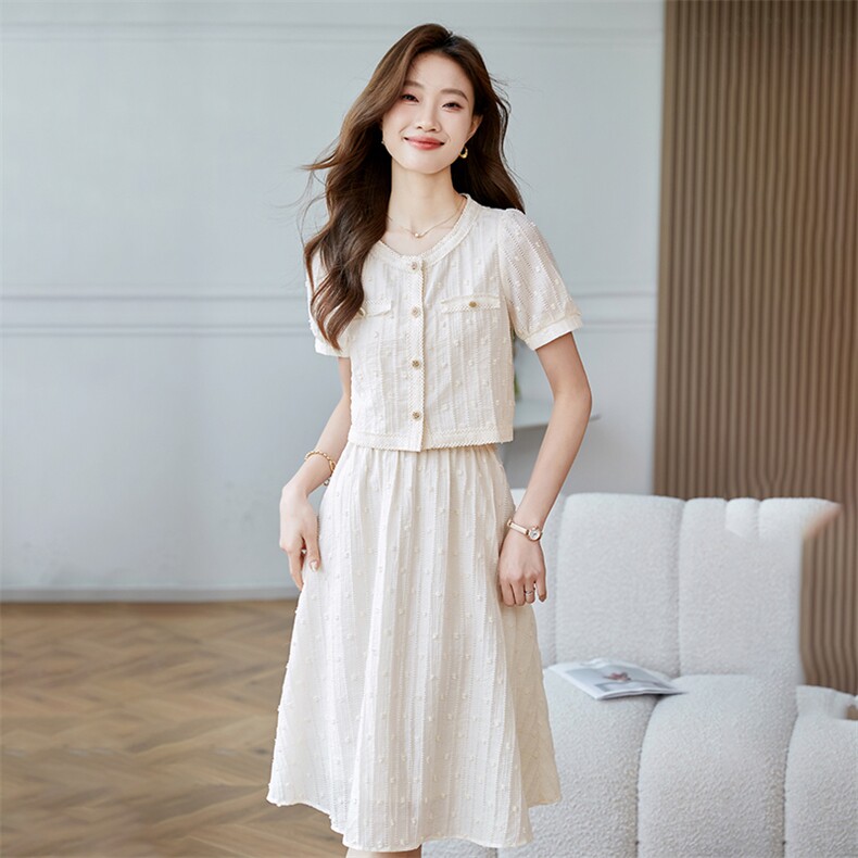 拉夏贝尔官方气质时尚套装女2025年夏季新款小衫半身裙休闲两件套,女装套装/套裙,苗苗