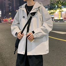 浅灰色