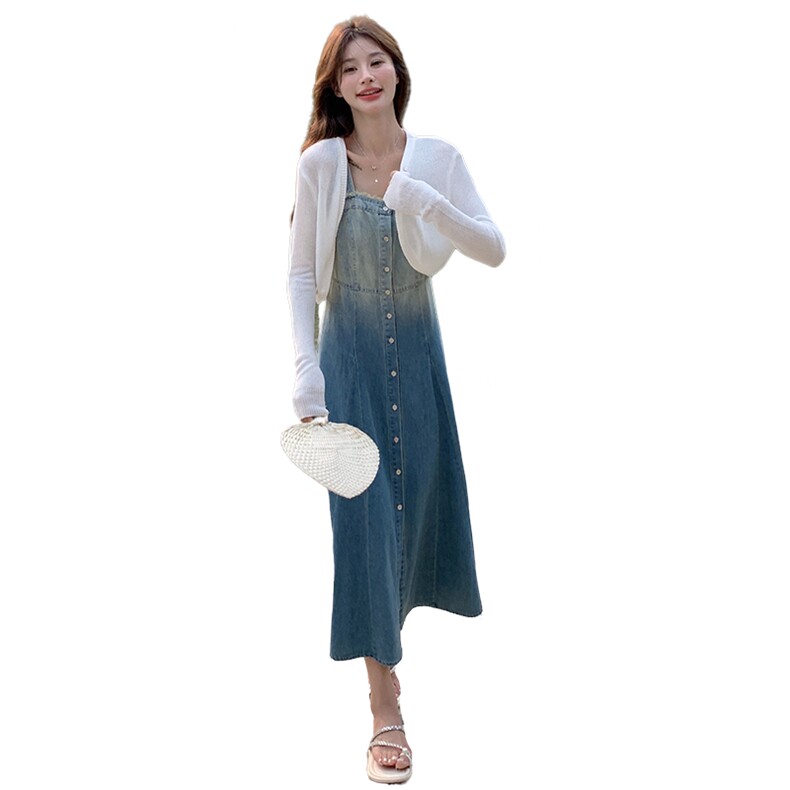 [现货]新品蓝色牛仔渐变背带裙套装A811P155K208,女装套装/套裙,2C269