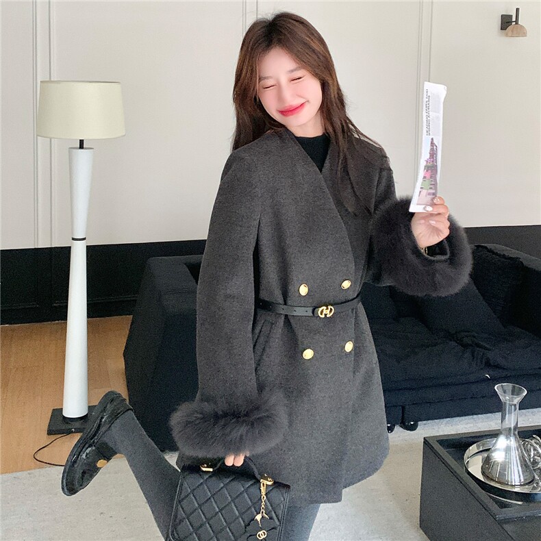 现货主推真狐狸毛呢子外套冬季白鸭绒羽绒服加厚外套P315K375,女装羽绒服,1C130