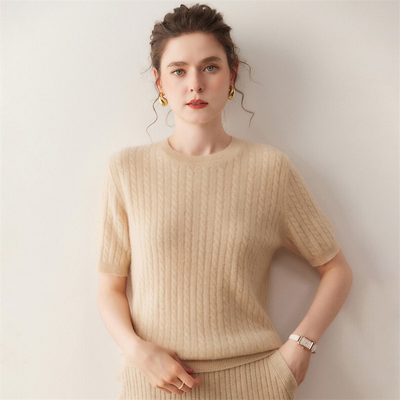 2025年秋季常规不连帽修身型短袖圆领麻花短袖时尚百搭通勤，女装T恤，溪贝羊绒