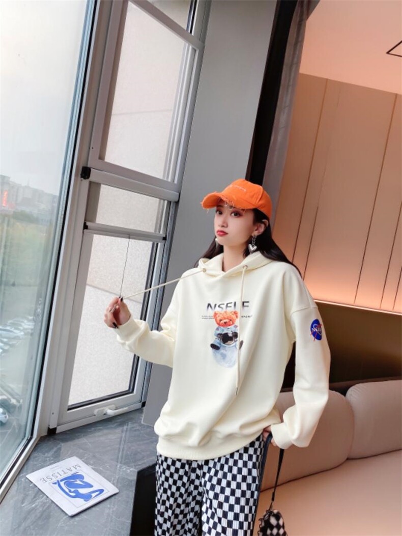 现货冬季休闲时尚加绒卫衣，女装卫衣/绒衫，泽妤