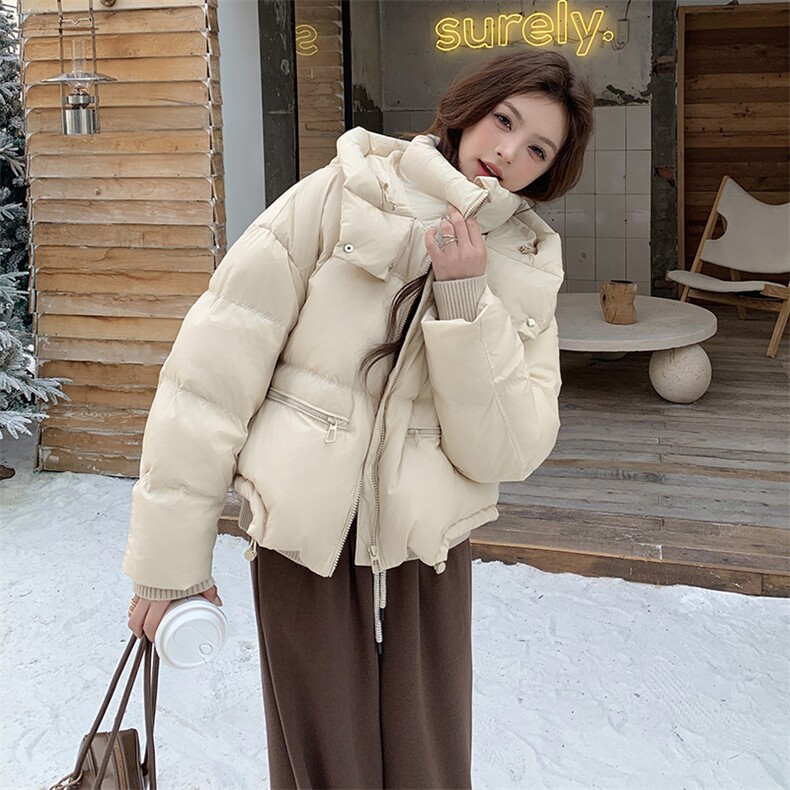 现货.白鸭绒2024冬季新款短款宽松外套羽绒服，女装羽绒服，得衣旺服