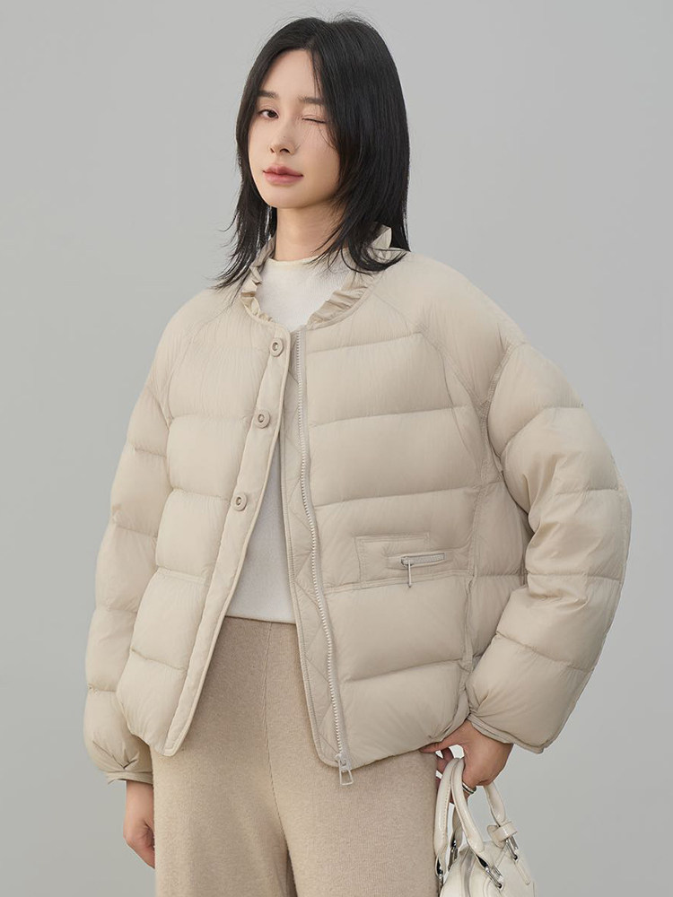 2025年冬季休闲风白鸭绒保暖常规90白鸭绒,女装羽绒服,阳光伊恋