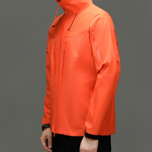S-F9803春秋男士防风防水冲锋衣户外登山连帽时尚休闲夹克,女士商务polo衫穿搭图片