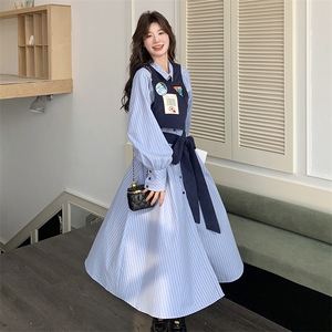 假两件绣标连衣裙   2C198-5887-P145 K218图片