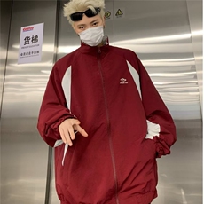 红色