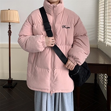 粉红色