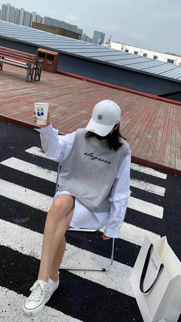 字母刺绣假两件卫衣，女装卫衣/绒衫，Q.P