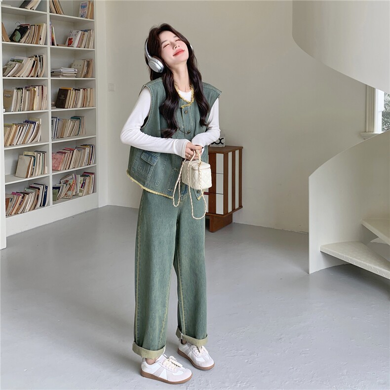 档口现货高品质26春装水洗做旧复古牛仔马甲阔腿裤两件套女，女装套装/套裙，苗苗