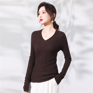 杨子纱100%超细羊毛鱼骨纹V?领套衫，女装针织衫/毛衣，优麦羊绒（原洪叶羊绒）