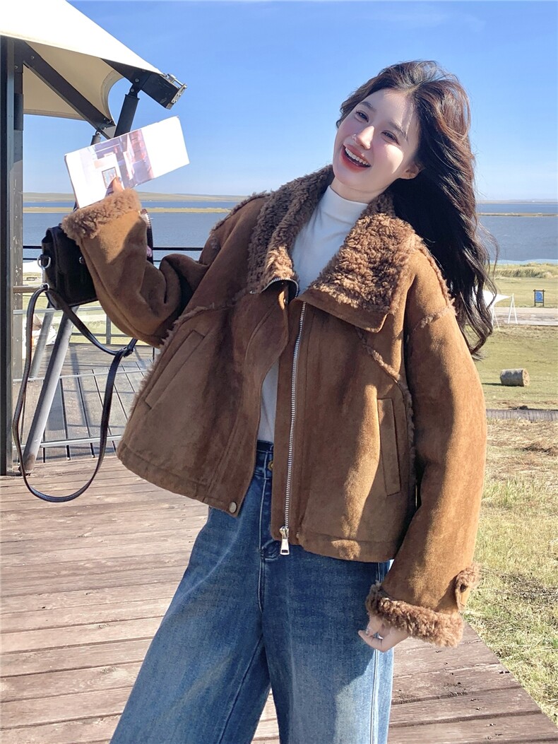 美拉德咖色仿皮毛一体棉服外套女冬2025新款韩系小个子短款上衣,女装短外套,2C259