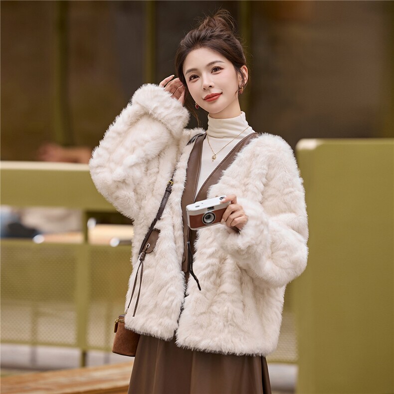 2025新款2C256-650-P255-K355时尚休闲舒适皮草外套,女装皮草,2C256