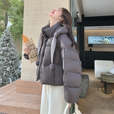 韩版短款面包服女2025冬季新款保暖加厚连帽拉链羽绒服小个子外套，女装羽绒服，2C196
