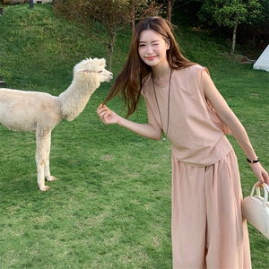 韩版松弛感无袖上衣阔腿裤套装女2025夏季新款气质显瘦减龄两件套图片