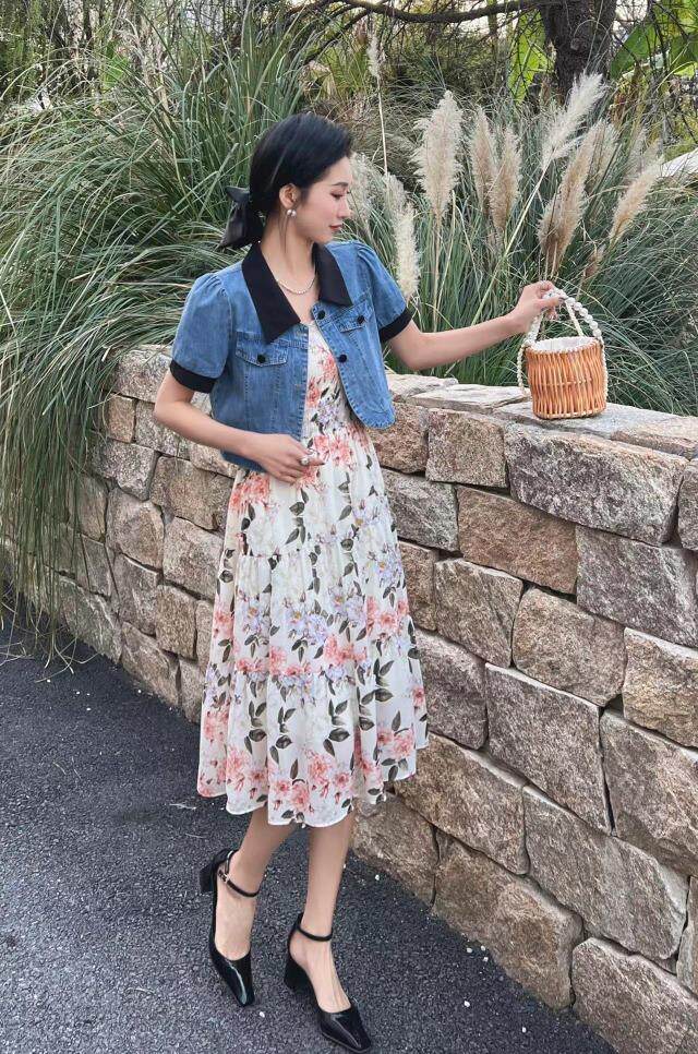 [现货]牛仔两件套连衣裙，四色、三码，女装连衣裙，依柏璐(1F)