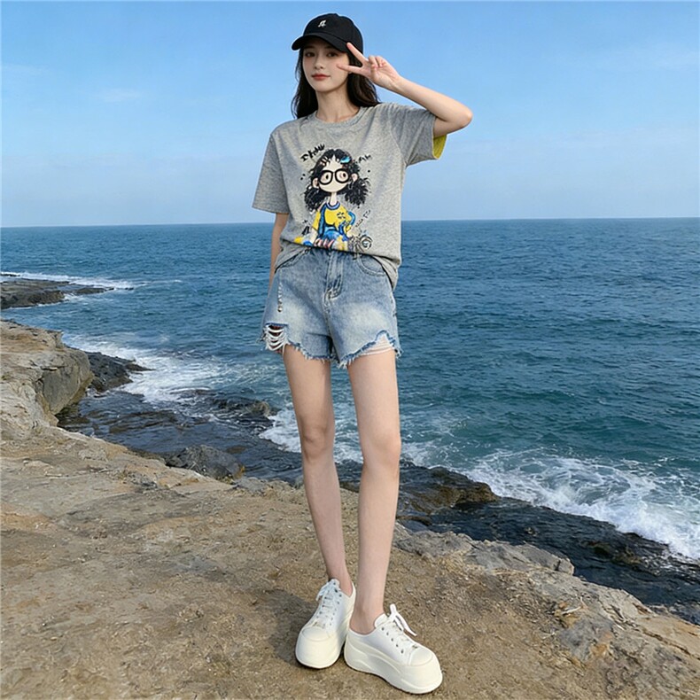 潮流休闲时尚运动套装女夏季新款圆领印花刺绣上衣牛仔短裤两件套,女装套装/套裙,江南