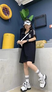 潮牌连衣裙图片