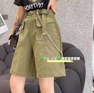 水洗牛仔短裤图片