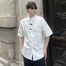 白色
