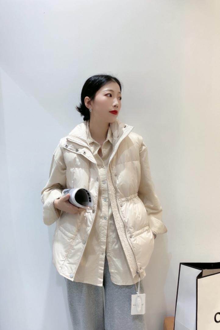 现货欧货羽绒马甲，女装马甲，悠奈尔