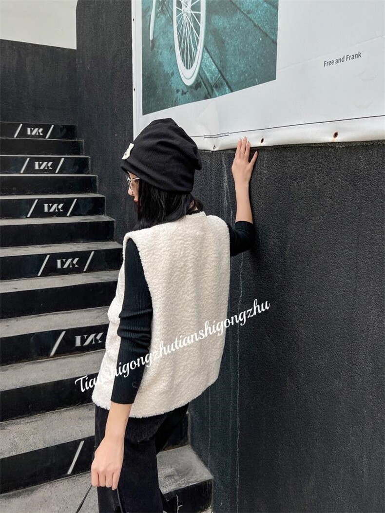 系列皮毛一体马夹上新，女装马甲，天使公主