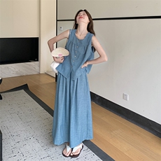 可盐可甜蓝色牛仔半身裙套装女夏2025新款无袖上衣百搭显瘦一整套，女装套装/套裙，2C113