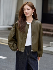 休闲棒球服免洗皮衣外套女2025秋季新款时尚减龄宽松百搭夹克上衣，女装皮衣，魅衣本色