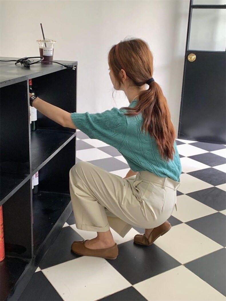 款号：WM0022 名称：花圆领短袖毛衣，女装针织衫/毛衣，BD