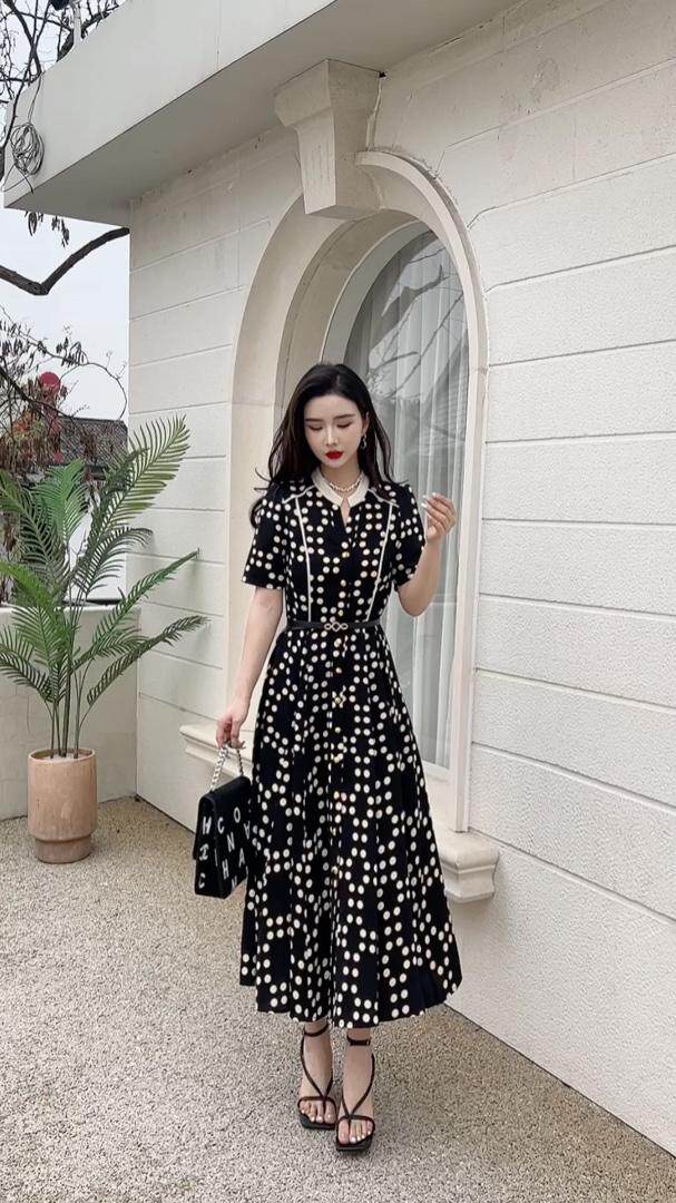 2023年夏装连衣裙，女装连衣裙，贻思茗