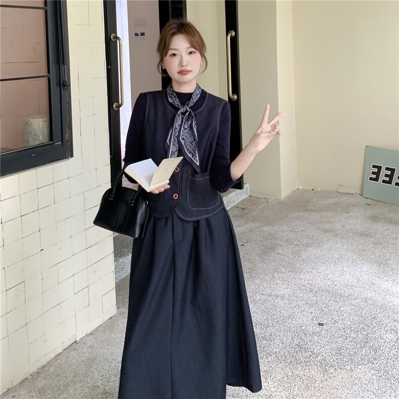 休闲气质马甲半身裙套装女春秋巨好看高级小众不撞衫三件套松弛感,女装套装/套裙,2C098