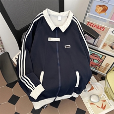 藏蓝色