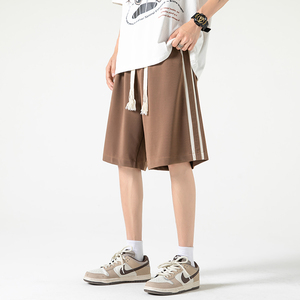 K301 P38 无影墙 夏季冰丝侧边条纹宽松凉爽五分男士潮流短裤图片