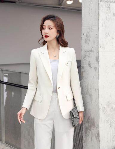 雪儿芝绣，女装，雪儿之秀