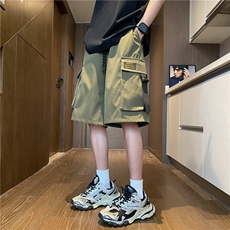 军绿色