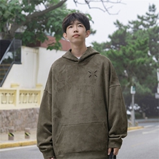 军绿色