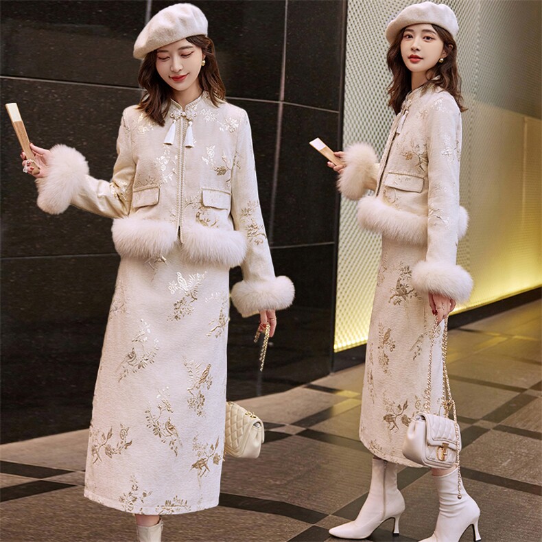 【年货主推】2024新款冬装新中式盘扣羽绒服套装白鸭绒真狐狸毛,女装羽绒服,雅静靓衣