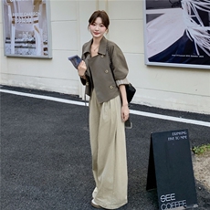 军绿色短款风衣外套女秋季2025新款韩系chic别致宽松显瘦休闲上衣，女装风衣，2C325