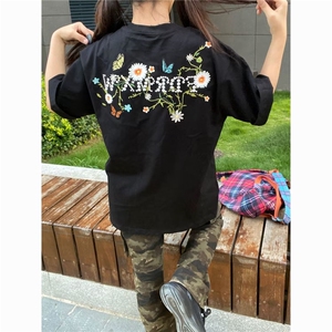 美式高街刺绣花卉短袖t恤女夏季2025新款宽松小众设计感半袖上衣图片