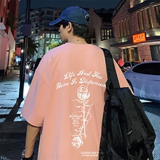 粉红色